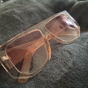 Stylish Transparent Sunglasses with Pink Lenses